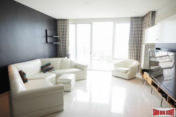 Fullerton Sukhumvit | Two Bedroom Private Corner Condo with City Views for Sale in Thong Lo - Pet Friendly!-15