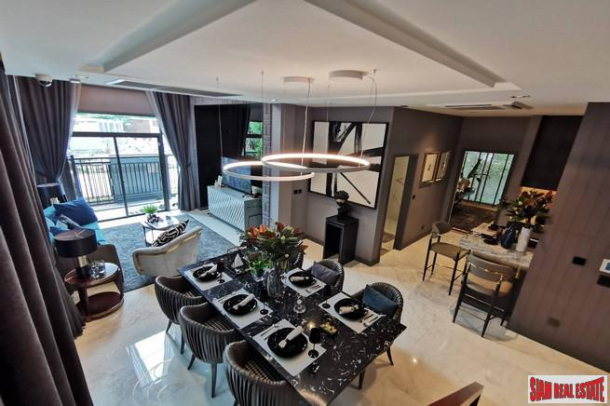Luxury Estate of 3-5 Bed Houses with Clubhouse at Bangchak Sukhumvit, close to BTS Phunnawithee-17
