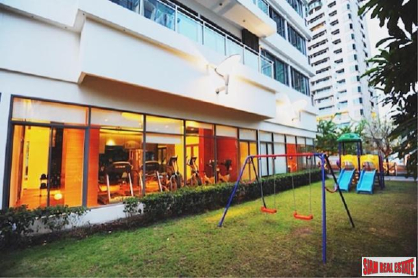 Bright Sukhumvit 24 | Two Bedroom Condo for Sale in a Nice Lively Residential Alley on Sukhumvit 24-4