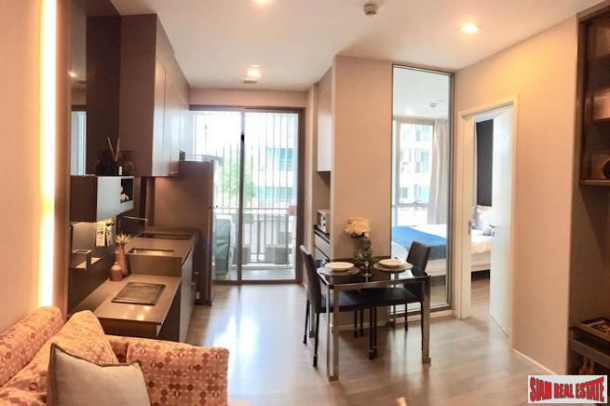 The Room Sukhumvit 69 | One Bedroom Condo for Sale with Pool Views and 100 m. to BTS Thong Lo-11