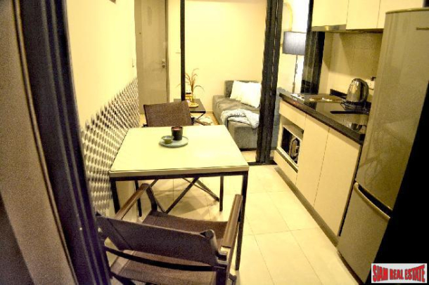 1 Bed Condo on High Floor at The Base Central Pattaya | Sea View and Central Location-14