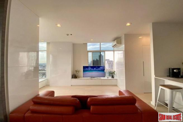 Ideo Verve Sukhumvit | Extra Large One Bedroom Corner Unit on 26th Floor at BTS On Nut-3
