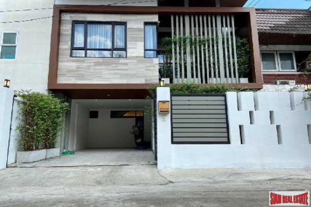 Newly Renovated Three Bedroom Detached Two Storey House for Rent Near BTS Ekkamai-1