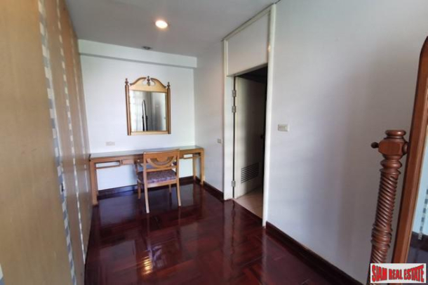 Spacious 3+ Bedroom House for Rent in Quiet Area of Phrom Phong - Pet Friendly-9