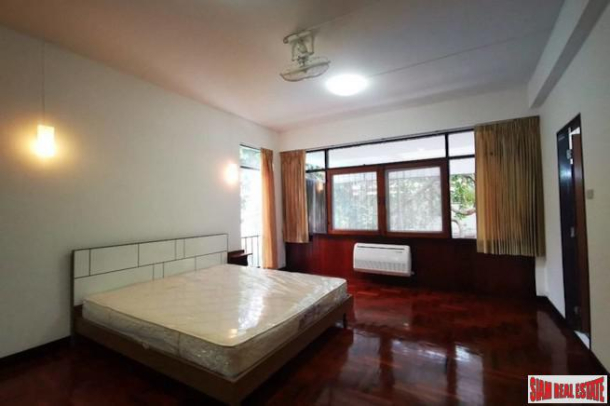Pet Friendly Three Bedroom Condo with Green Garden Views for Rent in Ekkamai-12