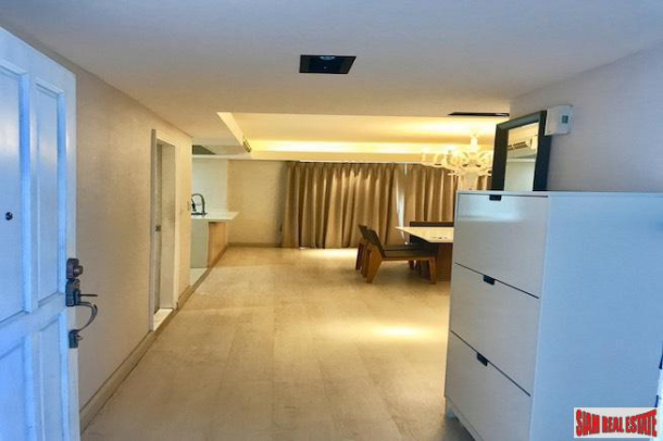 Royal Castle Sukhumvit 39 | Renovated Three Bedroom Condo for Sale in the Heart of Sukhumvit 39-4