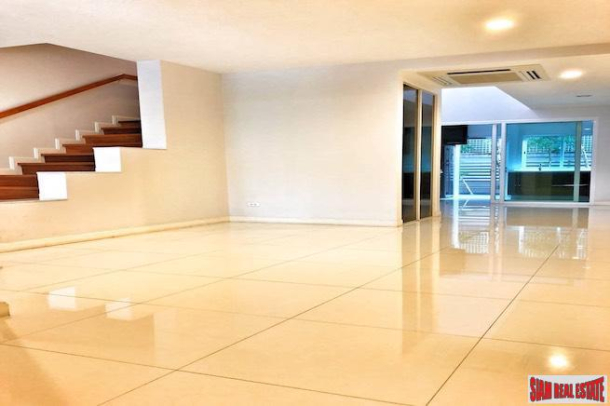 Spacious New Two Bedroom Townhome for Rent on Asoke Road. (No furniture)-3