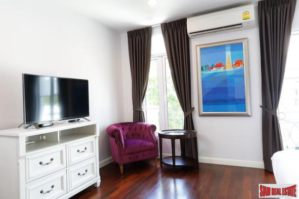 New Modern Three Bedroom Townhouse  for Rent with fully furnished in the Heart of Asoke.-10