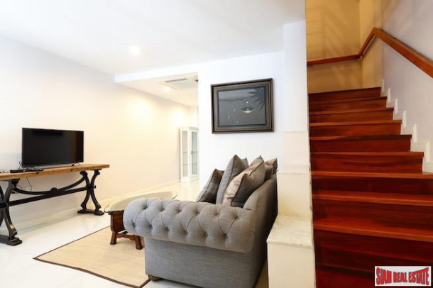 New Modern Three Bedroom Townhouse  for Rent with fully furnished in the Heart of Asoke.-4