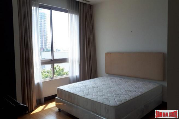 The Lofts Yennakart | Urgent Sale - Two Bedroom Condo with Excellent Facilities for Sale in Chong Nonsi-9