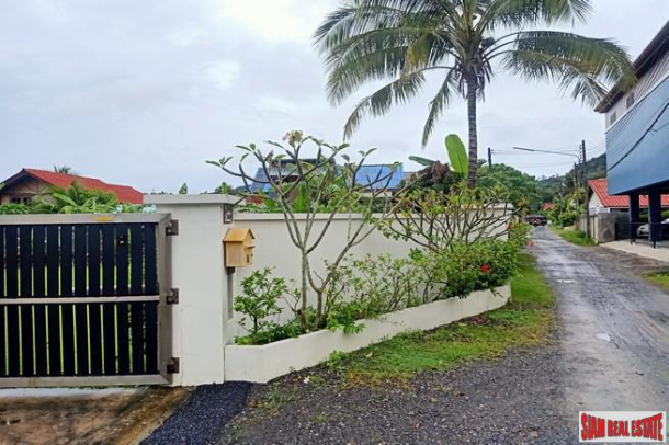 560 sqm Flat Land Plot for Sale in a Small Rawai Estate only 10 Minutes to Nai Harn Beach-14