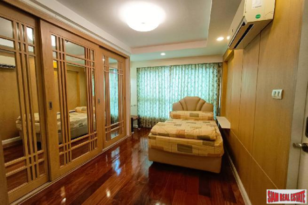 Avenue 61 Condominium | Spacious Contemporary Two Bedroom Low Rise Condo for Rent in a Quiet Area of Ekkamai-17