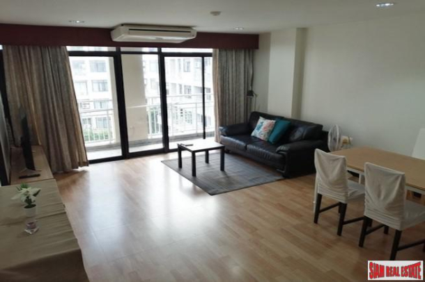 Greenpoint Silom | Two Bedroom Condo for Rent in Fantastic Location Near Both BTS Chong Nosi & BTS Sala Daeng-4