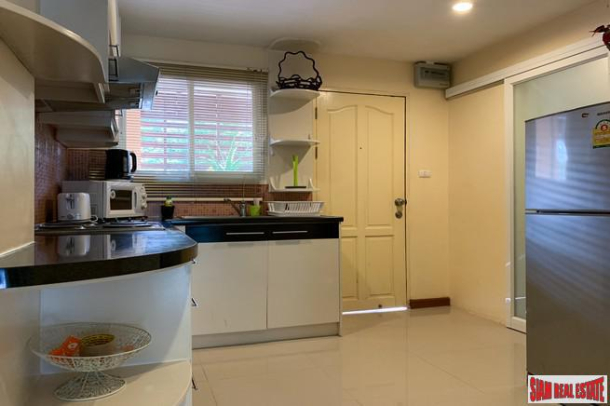 Palm Breeze Resort | Cozy 65 sqm One Bedroom Condo Recently Renovated for Sale in Nai Harn-10