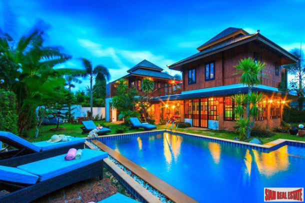 Business For Sale / Small Cozy Resort & Phu Thai Pool Villa for Sale in Nai Harn-1
