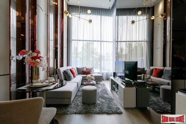 Pre-Sale of Hot New Luxury High-Rise Condo of Loft Units at the New Central Business District next to MRT Huai Khwang - 2 Bed Loft Units - Free Full Furniture and Discount!-27