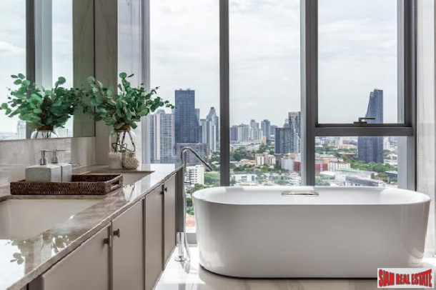 Newly Completed Ultra Luxury High-Rise at Sukhumvit 26, Phrom Phong - 2 Bed Units-16