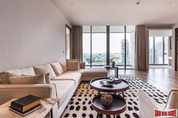 Newly Completed Ultra Luxury High-Rise at Sukhumvit 26, Phrom Phong - 2 Bed Units-4