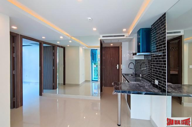 Reflection Condo | Luxury Living & Sea Views from this Three Bedroom Condo for Sale in Jomtien-22
