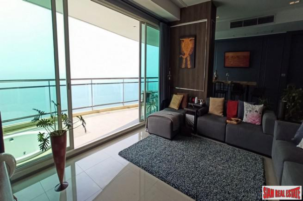 Reflection Condo | Luxury Living & Sea Views from this Three Bedroom Condo for Sale in Jomtien-20
