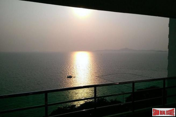 View Talay | Stunning Sea Views & Sunsets from this Two Bedroom Condo for Sale in Pattaya City-8