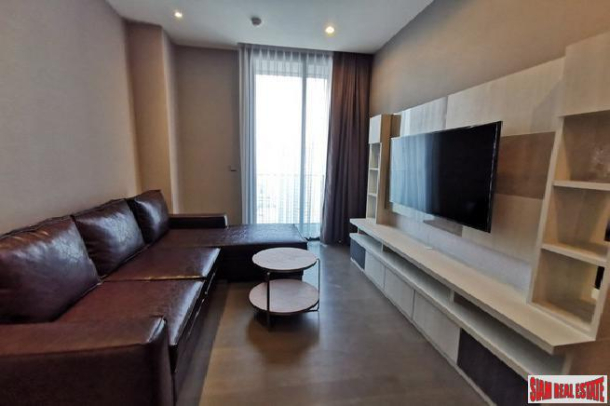 The Esse at Singha Complex | New Modern Two Bedroom Asok Condo for Rent-8