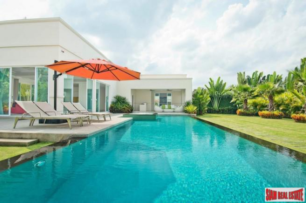 The Vineyard Phase 3 | Outstanding Three Bedroom with Private Swimming Pool and Large Terrace for Sale in East Pattaya-21