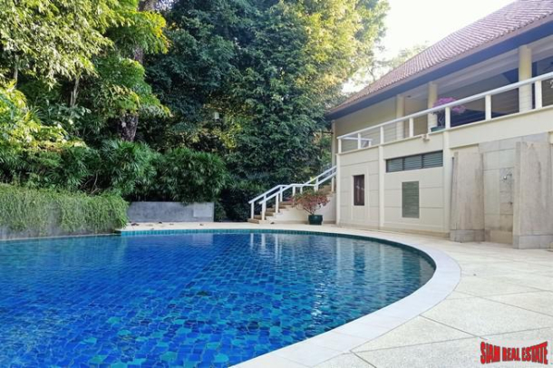 Large 4 Bed Detached House for Rent with Swimming Pool in ThongLor-29
