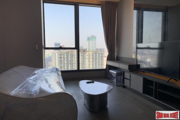 The Esse At Singha Complex | Two Bedroom Condo with Superior Facilities and Great City Views for Rent at the Corner of Bustling Asoke-Phetchburi-2