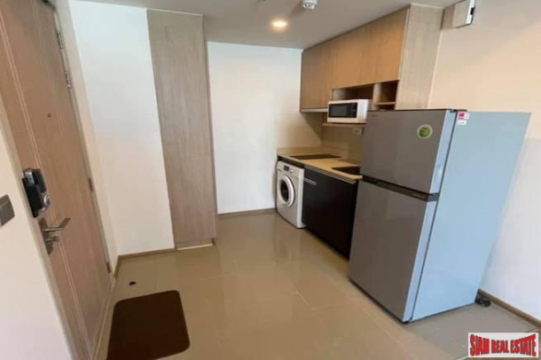 Q Chidlom Petchaburi | Sunny One Bedroom with City Views for Sale on 29th Floor-10