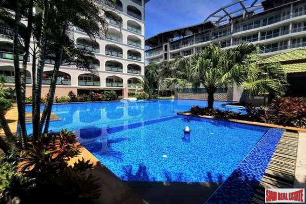 Tudor Court Condo | Extra Large One Bedroom Condo for Sale in Pattaya City-8