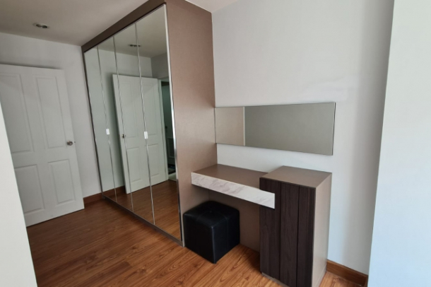 Wish@Siam | Newly Renovated 38 sqm One Bedroom Condo for Sale-6