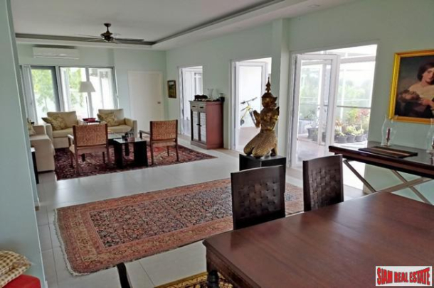 Large Four Bedroom Decorated in Modern-Thai Style with Private Swimming Pool for Sale in Huay Yai-6