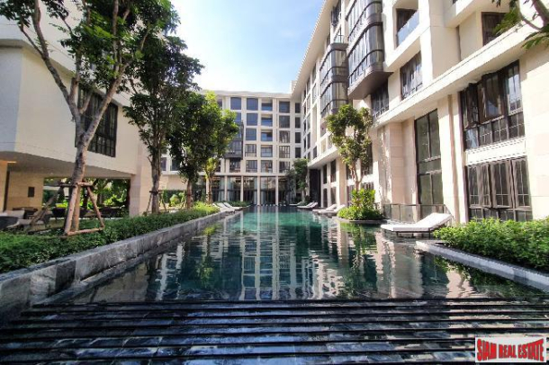 Newly Completed Ultra Luxury Low-Rise Condo at Sukhumvit 61, Ekkamai - 2 Bed Units - Up to 20% Discount and Fully Furnished!-11