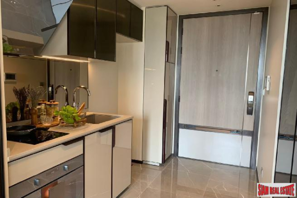 Newly Completed Ultra Luxury Low-Rise Condo at Sukhumvit 61, Ekkamai - Studio Units - Up to 20% Discount and Fully Furnished!-15