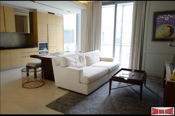 Saladaeng Residence | Luxury Two Bedroom Condo for Rent Located in the Heart of Saladaeng-4
