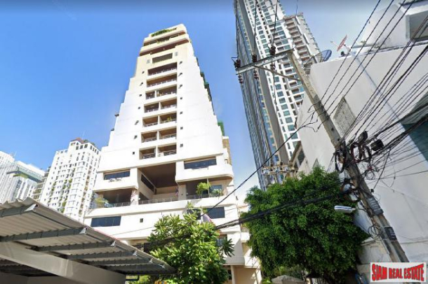 Sampoom Garden | Large 2 Bed Corner Unit on the 8th Floor with 4 Balconies Located only 200 Metres to BTS at Sathorn-7