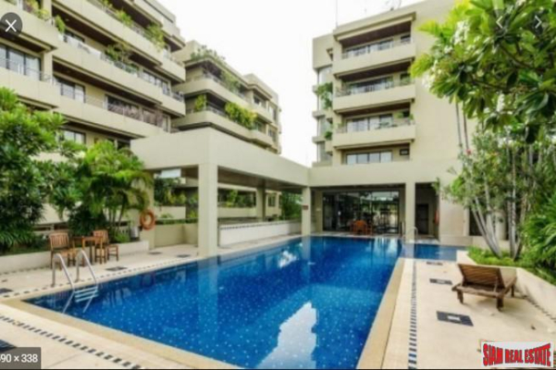 Supreme Ville | Spacious Three Bedroom Condo for Sale in Sathon - Perfect for a Family-2