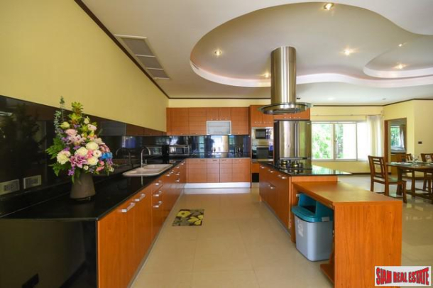 Prime Sukhumvit(@) Sansiri | Luxury Four Bedroom Corner House with Private Pool in Secure Sukhumvit 67 Estate-26