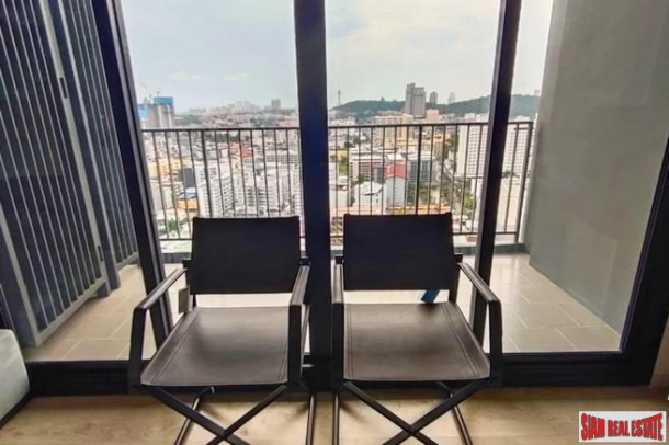 The Base Central Pattaya | Two Bedroom Corner Unit on High Floor with Excellent Views for Sale-9