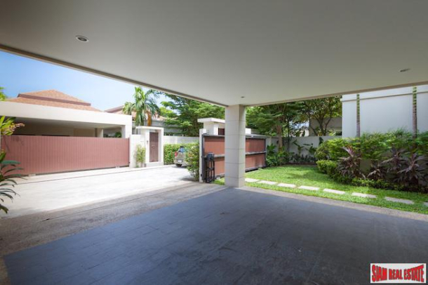 Modern Spacious Three Bedroom Private Pool Villa  ins Small Secure Rawai Estate-6