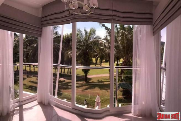Fully Renovated Two Bedroom Three Storey House for Rent with Golf Course Views in Loch Palm-11