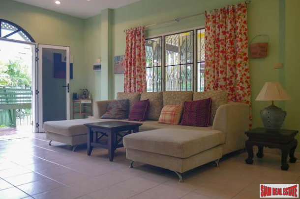 Charming Three Bedroom House in Quiet Chalong Residential Area-7