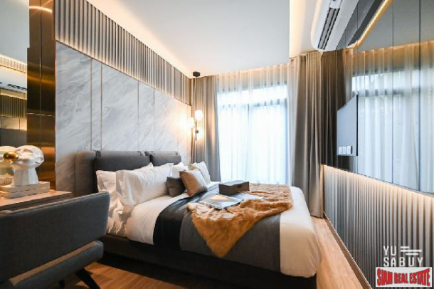 New Luxury Neo Classic Designed High-Rise at Charoennakorn close to Icon Siam, BTS Gold Line and the Riverside - 1 Bed Units - BitCoin Accepted as Payment!-17