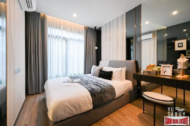 New Luxury Neo Classic Designed High-Rise at Charoennakorn close to Icon Siam, BTS Gold Line and the Riverside - 1 Bed Units - BitCoin Accepted as Payment!-19