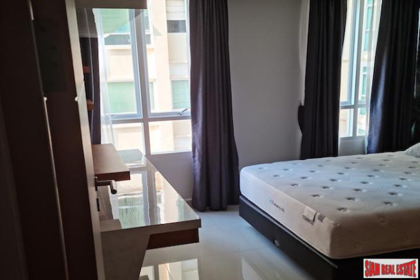 The Oleander | Spacious Two Bedroom + Office Condo for Rent in Nana on Sukhumvit 11-17