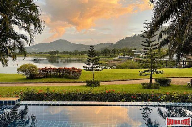 Loch Palms Garden Villas | Two Bedroom Lake View House for Sale on the Golf Course-2