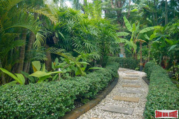Mission Hills Tropics | Four Bedroom House with Large Gardens & Private Gardens for Sale-30