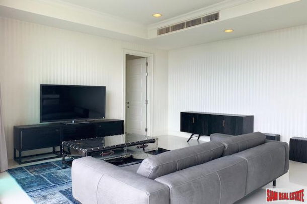 Royce Private Residences | Large Two Bedroom Condo with New Furniture for Rent on Sukhumvit 31-11