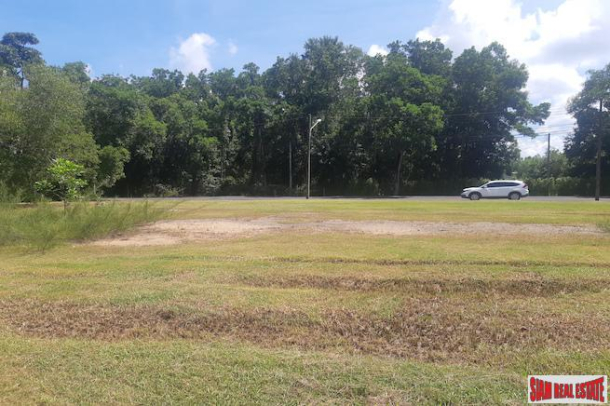 Laguna Homes | Large Land Plot for Sale with Golf, Lagoon & Garden Views-3